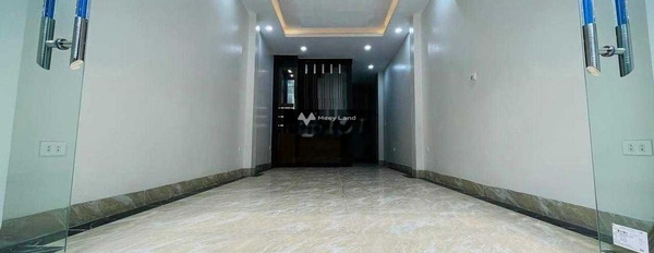 Cho thuê nhà với diện tích rộng 45m2 vị trí thuận lợi ngay Thanh Xuân, Hà Nội giá thuê chính chủ 20 triệu/tháng, ngôi nhà có tổng cộng 6 PN, 6 WC-03