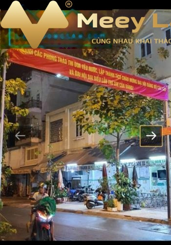 Bán nhà có diện tích 64m2, vị trí mặt tiền tọa lạc ngay trên Quận 5, Hồ Chí Minh-01