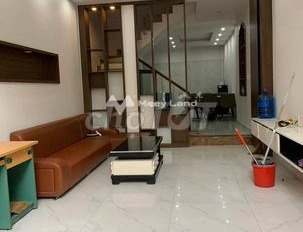 Có diện tích tiêu chuẩn 50m2, cho thuê nhà ở vị trí đẹp tọa lạc ngay ở Cầu Niệm, Niệm Nghĩa, trong ngôi nhà này gồm 3 phòng ngủ, 3 WC dọn vào ở ngay-02