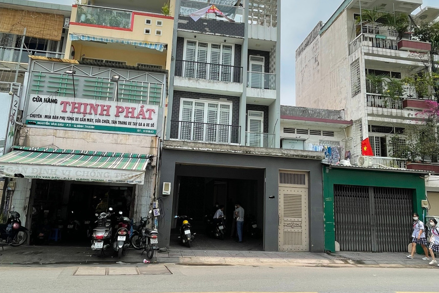 Nhà mặt tiền đường Nguyễn Văn Đậu 180m2 (nở hậu 10m) trệt 3 lầu xây full-01