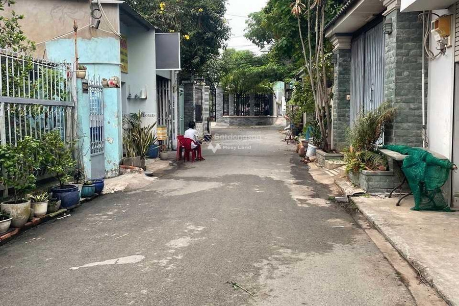 Bán nhà Phú Hòa, 6x13, giá 2ty580, nhà xây kiên cố, đường nhựa oto, gần kdc phú hòa, gần trường học -01