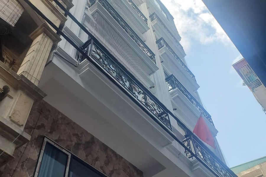 Cực hiếm tòa chung cư mini phố Trần Duy Hưng, nhà thang máy, ô tô đỗ, ngõ rộng thông, dòng tiền khủng-01
