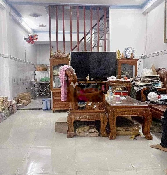 Ở Gò Vấp, Hồ Chí Minh, bán nhà, bán ngay với giá hạt dẻ từ 5.3 tỷ diện tích khoảng 60m2, căn nhà gồm có 4 PN hãy nhấc máy gọi ngay-01