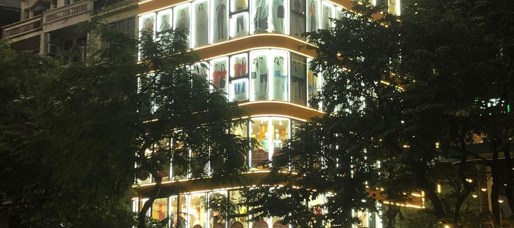 Bán gấp siêu phẩm mặt phố Trích Sài - lô góc - đẹp nhất phố - 230m2 - 9 tầng - mặt tiền 40m - chào 230 tỷ