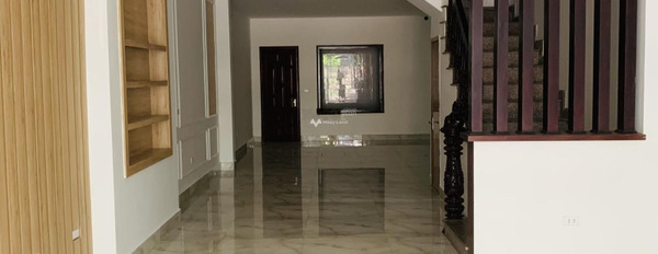 Cho thuê nhà ở diện tích sàn là 108m2 thuê ngay với giá hữu nghị 35 triệu/tháng vị trí đẹp tọa lạc ở Nguyễn Khuyến, Văn Quán-02