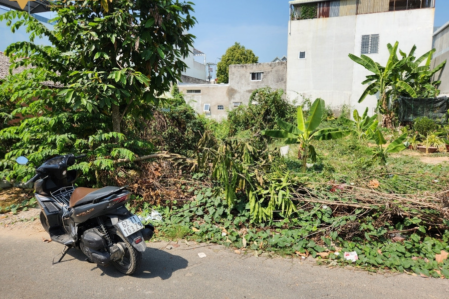 Bán đất thổ cư đường Nguyễn Quang Đại, Phường 1, Kiến Tường, Long An giá 2,6 tỷ-01