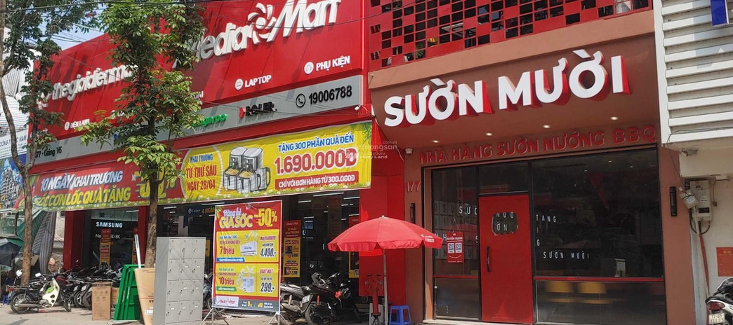 Cho thuê nhà tại Hoàn Kiếm, Hà Nội, giá thuê cực rẻ 41 triệu/tháng diện tích thực khoảng 50m2