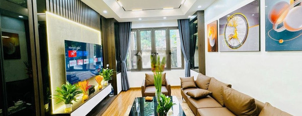 Nhà có 4 PN bán nhà bán ngay với giá mua ngay chỉ 8.3 tỷ diện tích khoảng 48m2 vị trí đặt gần Tân Mai, Hà Nội-02