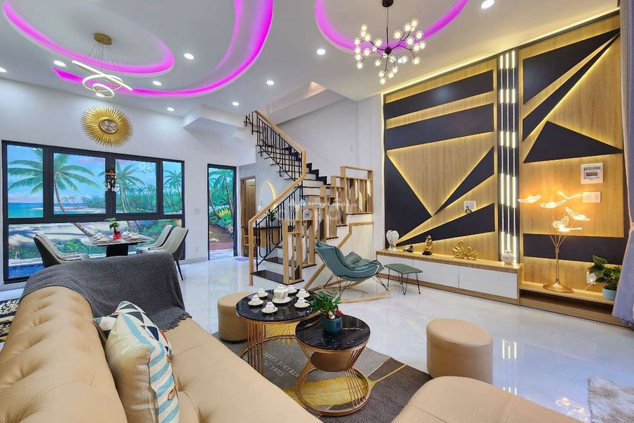 Vị trí nằm tại Lê Độ, Đà Nẵng bán nhà bán ngay với giá khởi đầu chỉ 3.95 tỷ có diện tích rộng 70m2 tổng quan trong căn nhà gồm 3 PN giá tốt nhất-01