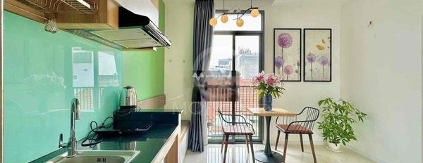 Cho thuê căn hộ, vị trí thuận lợi nằm tại Phổ Quang, Tân Bình thuê ngay với giá thỏa thuận chỉ 8.8 triệu/tháng có diện tích là 70m2-02