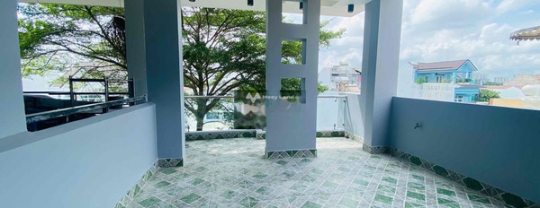 Diện tích nền 80m2, cho thuê nhà ở tọa lạc ngay ở Bình Hưng, Hồ Chí Minh, căn nhà bao gồm 4 phòng ngủ vị trí trung tâm-02