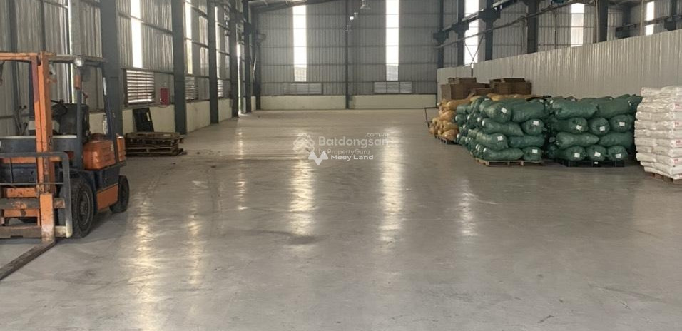 Nằm ngay trên Yên Phụ, Yên Phong cho thuê kho bãi 1000m2 thuê ngay với giá hấp dẫn từ 60 triệu/tháng thuận tiện đi lại