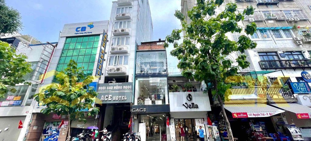 Vị trí đặt ở Nguyễn Hữu Cầu, Hồ Chí Minh bán nhà bán ngay với giá 60 tỷ ngôi nhà có tổng cộng 6 phòng ngủ 6 WC
