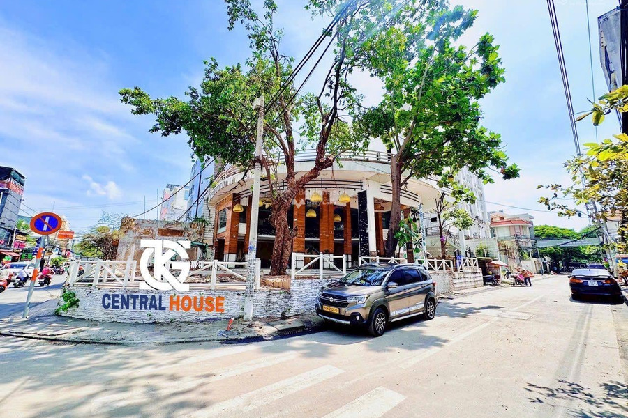 Cho thuê nhà, giá thuê hấp dẫn 160 triệu/tháng tổng diện tích là 574m2 vị trí mặt tiền tọa lạc ở Bắc Hải, Hồ Chí Minh-01