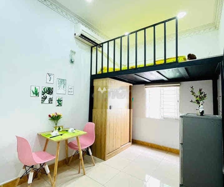 Vị trí thuận lợi nằm tại Gò Vấp, Hồ Chí Minh cho thuê nhà giá thuê gốc chỉ 23 triệu/tháng, trong nhà 7 PN-01