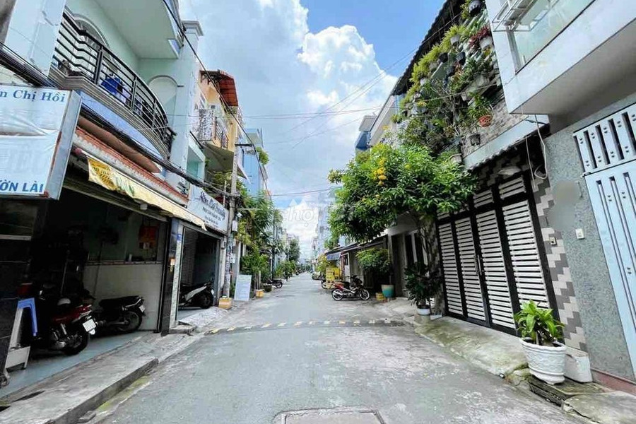 Vị trí mặt tiền gần Phú Thọ Hòa, Tân Phú bán nhà bán ngay với giá hiện tại 7.3 tỷ có diện tích rộng 72m2 căn này bao gồm 2 PN liên hệ chính chủ.-01