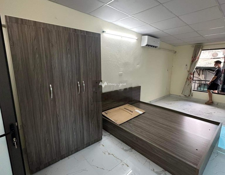 Cho thuê nhà 2 tầng 32m2 đầy đủ tiện nghi ở phố Đông Thiên, Vĩnh Hưng-01