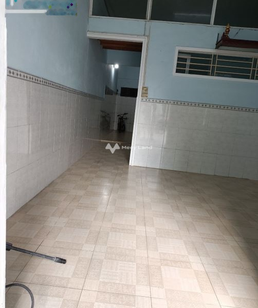 Lộ ngang 2 mét vị trí đẹp nằm tại Hải Châu, Đà Nẵng bán nhà giá bán đề cử chỉ 2.95 tỷ trong ngôi nhà này có 2 PN-01