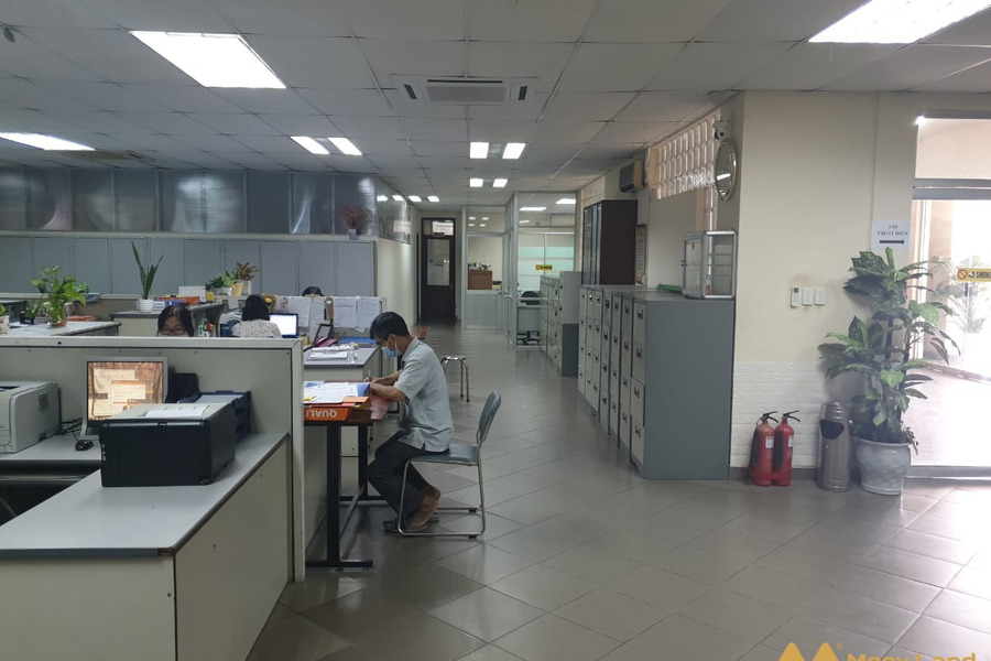 Cần cho thuê đất + văn phòng + xưởng tại khu công nghiệp ở Tây Thạnh - Tân Phú-01