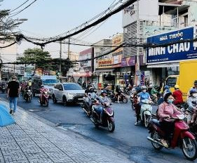 Vị trí đẹp tại Phan Huy Ích, Hồ Chí Minh cần bán Khách sạn với diện tích chuẩn 142m2, tổng quan bao gồm 30 phòng ngủ hỗ trợ pháp lý-02