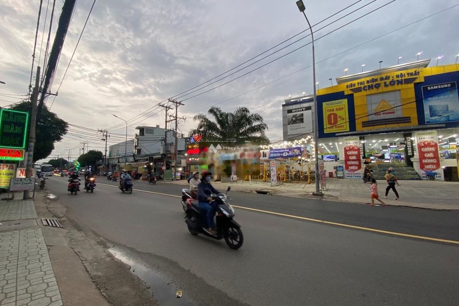 Bên trong Lê Văn Khương, Quận 12 bán nhà bán ngay với giá ngạc nhiên chỉ 24 tỷ trong nhà có 2 phòng ngủ 2 WC-01