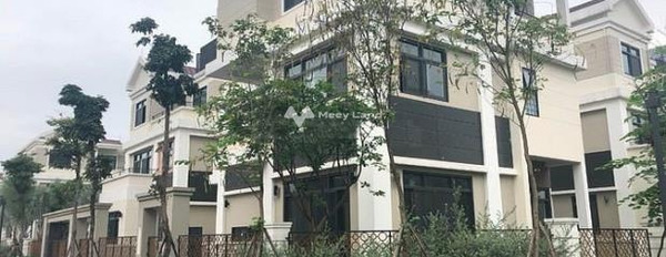 Bán biệt thự có diện tích tổng 300m2 nằm ngay bên trong Xuân La, Hà Nội bán ngay với giá ngạc nhiên 90 tỷ-03