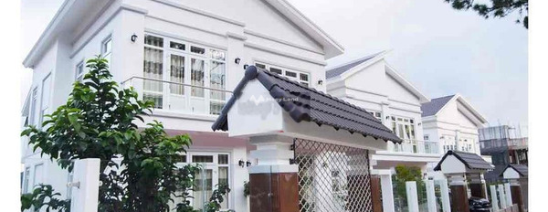 Ở Đà Lạt, Lâm Đồng, bán nhà, giá bán cực mềm từ 18.5 tỷ diện tích gồm 331m2, tổng quan bên trong ngôi nhà 10 PN liên hệ ngay để được tư vấn-03