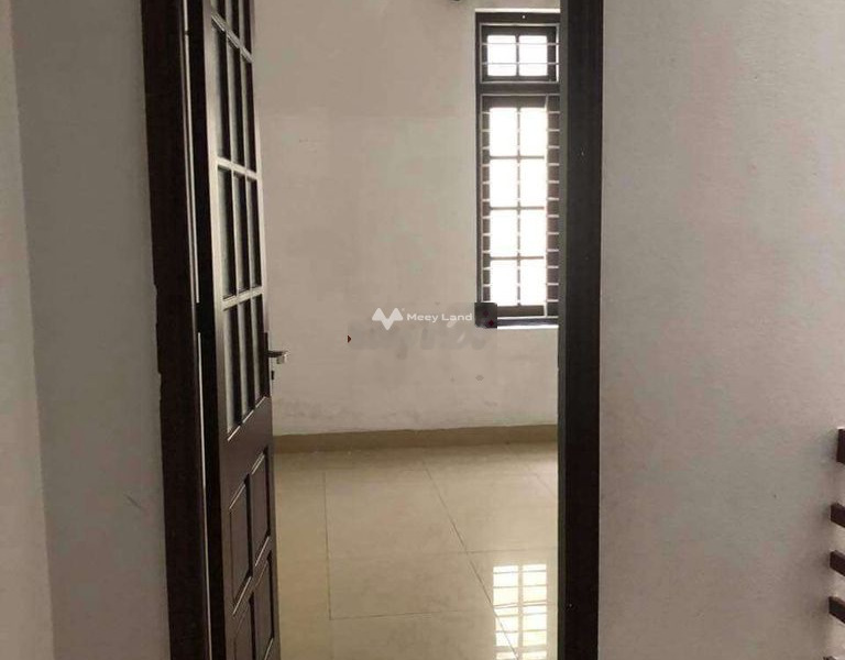 Cho thuê nhà có diện tích trung bình 100m2 vị trí thích hợp Nguyễn Hữu Dật, Hải Châu giá thuê cơ bản 18 triệu/tháng, ngôi nhà gồm có 5 phòng ngủ, 4 WC-01