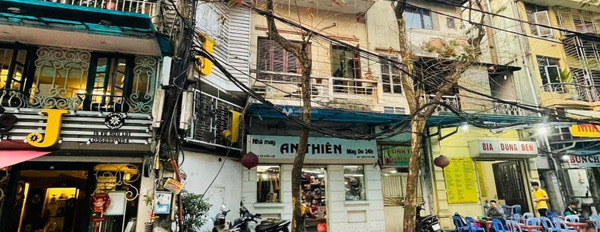 Vị trí đẹp nằm trên Hai Bà Trưng, Hà Nội bán nhà giá bán cực êm 75 tỷ có diện tích gồm 133m2 hỗ trợ mọi thủ tục miễn phí, giá mùa dịch.-02