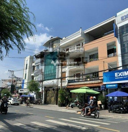 Bán nhà bán ngay với giá thị trường 50 tỷ có diện tích rộng 160m2 nằm ngay bên trong Phường 15, Hồ Chí Minh