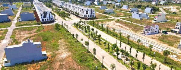 Giá bán hữu nghị 1.3 tỷ bán đất Có tổng diện tích 125m2 ngay trên Phạm Văn Đồng, Nghĩa Chánh, hướng Đông-03