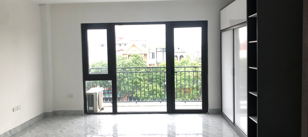 Cho thuê nhà 5 tầng thông sàn kinh doanh đẹp tại Khai Quang, Vĩnh Yên, Vĩnh Phúc