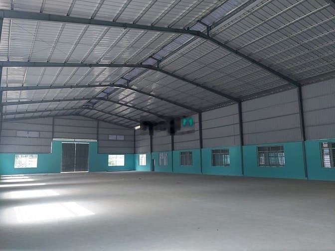 Cho thuê gấp Kho - Xưởng đg Đỗ Xuân Hợp, 1000m2, 500m2, 400m2, có PCCC -01