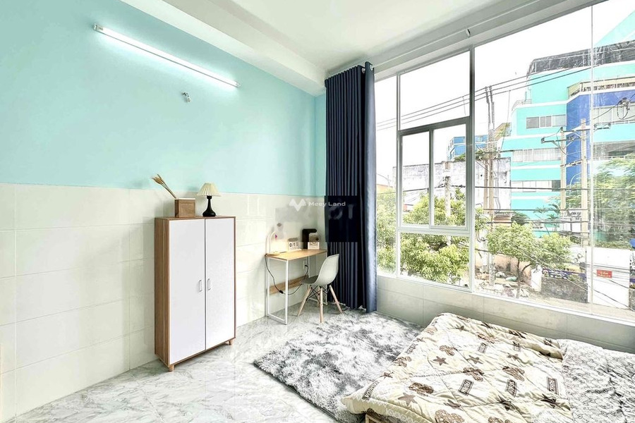 Căn hộ nhìn chung có 1 PN, cho thuê căn hộ nằm ở Phú Trung, Tân Phú, 1 WC ở lâu dài-01
