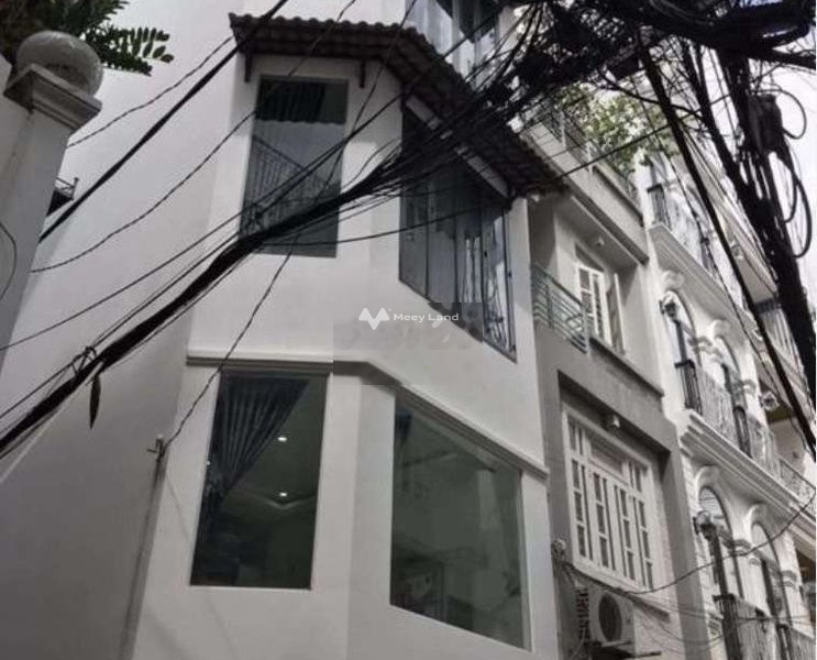 Có diện tích 28m2, cho thuê nhà ở vị trí hấp dẫn Phú Nhuận, Hồ Chí Minh, trong nhà này 2 phòng ngủ, 4 WC tiện ích đầy đủ-01