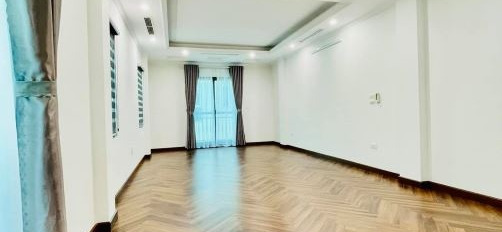 Bán sàn văn phòng tọa lạc ngay ở Quận Cầu Giấy, Hà Nội, giá bán hiện tại 12 tỷ-03