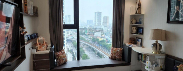 Full đồ, cho thuê căn hộ diện tích khoảng là 100m2 vị trí đặt nằm ở Nguyễn Trãi, Hà Nội thuê ngay với giá đề cử chỉ 21 triệu/tháng-02
