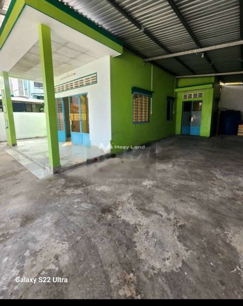 Có diện tích chung 172m2 bán nhà vị trí thuận lợi tọa lạc tại Nguyễn Thị Định, Phú Khương trong nhà tổng quan bao gồm 2 PN 2 WC lh xem trực tiếp-01