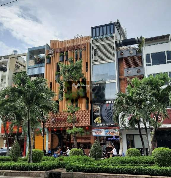 Tổng quan nhà 1 PN bán nhà bán ngay với giá hấp dẫn 40.5 tỷ có diện tích gồm 130m2 Bên trong Phú Nhuận, Hồ Chí Minh-01