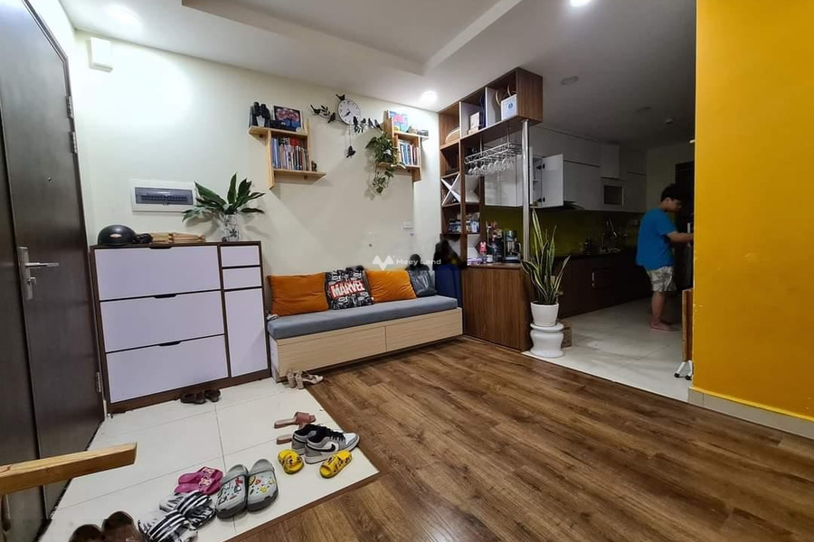 Vị trí đặt tọa lạc tại Định Công, Hà Nội, bán căn hộ bán ngay với giá cực tốt chỉ 3.5 tỷ, trong căn này gồm có 3 phòng ngủ, 2 WC nội thất hiện đại-01