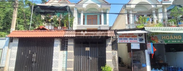 Nhà có 2 PN bán nhà giá bán chính chủ chỉ 4.5 tỷ có diện tích 1378m2 vị trí đặt tọa lạc gần Nguyễn Đình Chiểu, Dĩ An-03