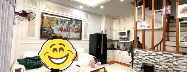 Bán nhà Trần Khát Chân, gần phố, 25m2, 4 tầng ở luôn, 2 tỷ-02