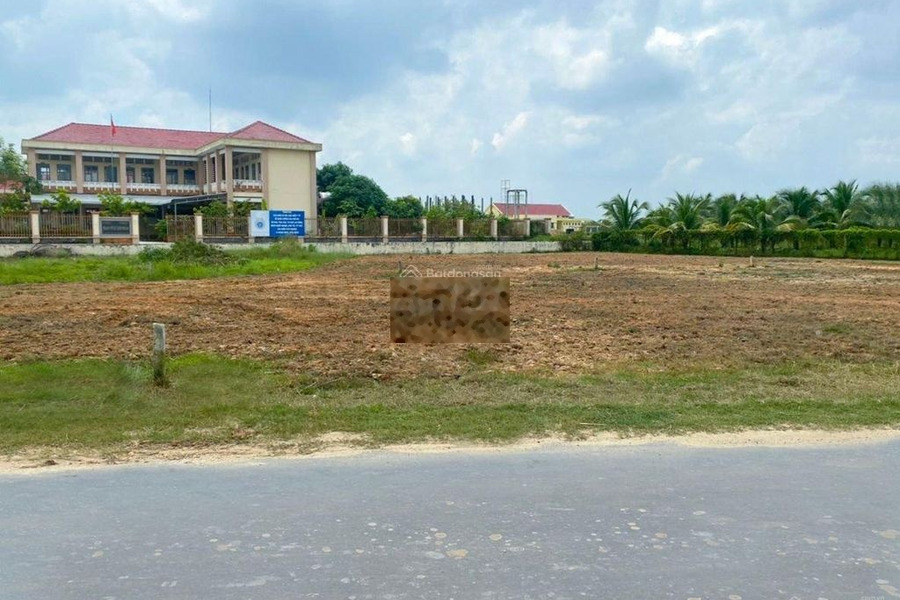Bán lô đất 210m2 ngay trường học, gần KCN Minh Hưng 3, gần QL13 sổ sẵn -01