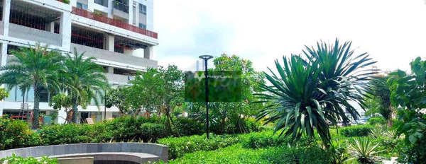 Bán chung cư nằm ngay bên trong Nguyễn Văn Quỳ, Phú Thuận, bán ngay với giá khởi đầu 2.45 tỷ diện tích tổng là 68m2-02