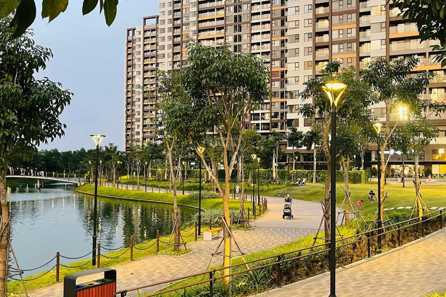 Bán căn hộ diện tích tổng 85m2 mặt tiền tọa lạc gần Bình Hưng, Bình Chánh giá bán cạnh tranh 4.12 tỷ-01