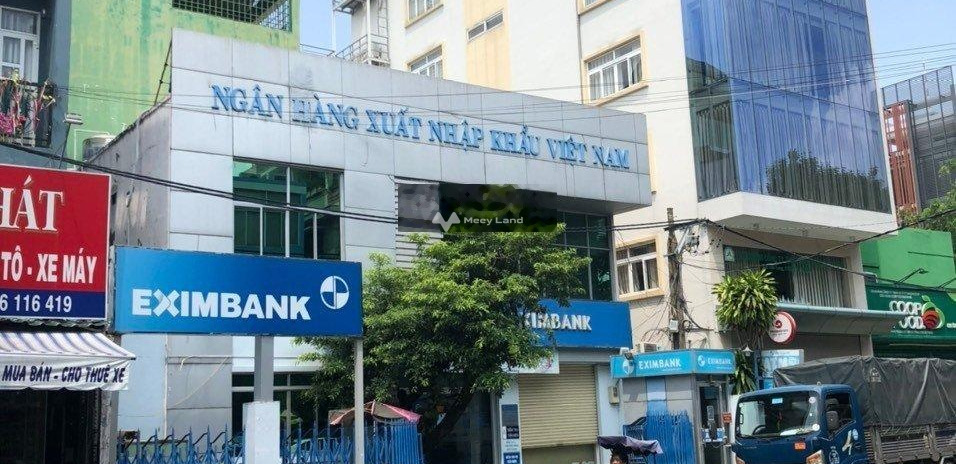 Bán nhà bán ngay với giá phải chăng chỉ 90 tỷ có diện tích 277m2 ngay Cách Mạng Tháng Tám, Tân Bình