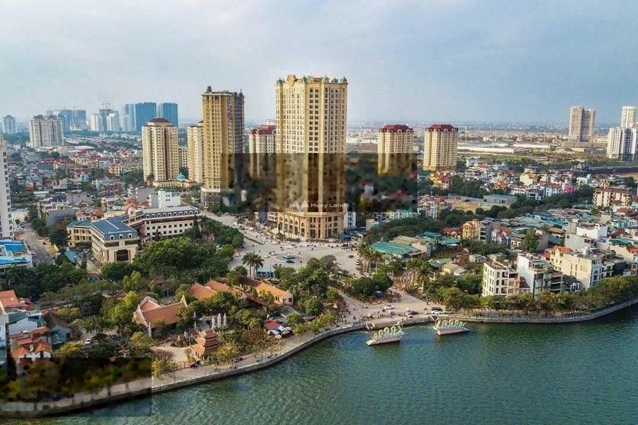Trong căn hộ có tất cả Đầy đủ, bán căn hộ diện tích thực 82m2 ngay trên Tây Hồ, Hà Nội bán ngay với giá siêu tốt chỉ 7.76 tỷ-01