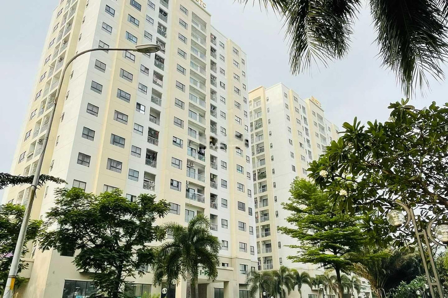 Hướng Bắc, bán căn hộ vị trí ngay tại Tân Hưng Thuận, Hồ Chí Minh, tổng quan căn hộ này có 2 PN, 2 WC giao thông đông đúc-01
