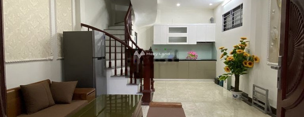 Cho thuê nhà mới nguyên căn 3 tầng, 3 p.ngủ, tại trạm bơm Yên Nghĩa -03