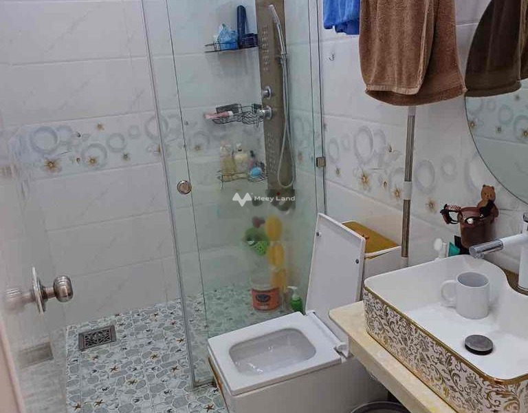 DT 50m2 bán nhà ở vị trí nằm ngay ở Trần Hưng Đạo, Long Xuyên hướng Đông Nam nhà tổng quan có 3 PN 3 WC vị trí thuận lợi-01